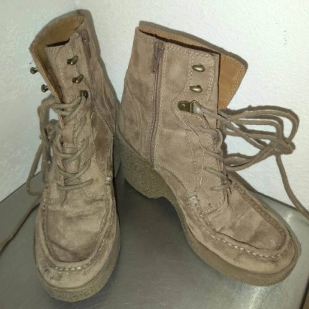 Zodiac Women's Tan High Top Boots Lace Up US 6.5 M Zip Side Pleather Man Made Ma